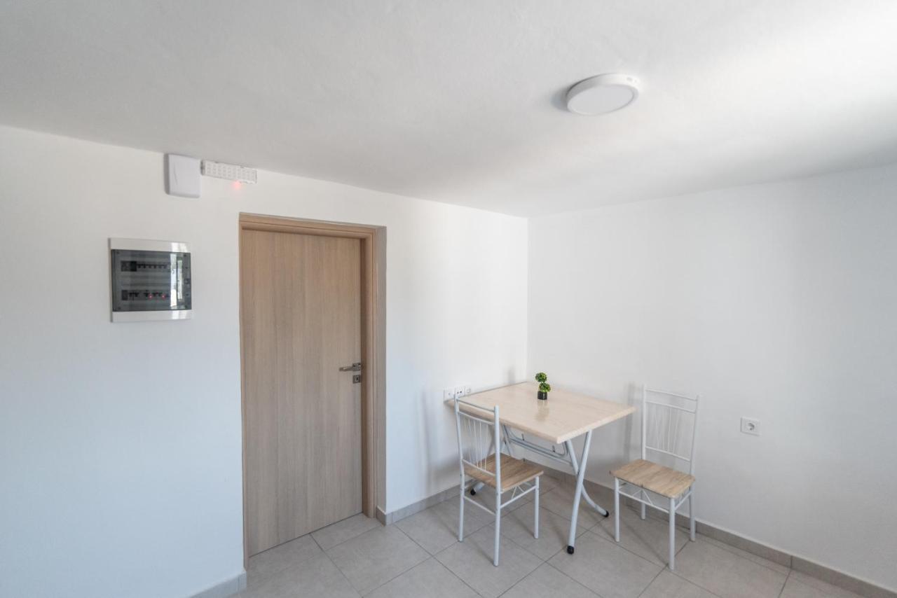Old Town Comfort By Irini Cos Exterior foto